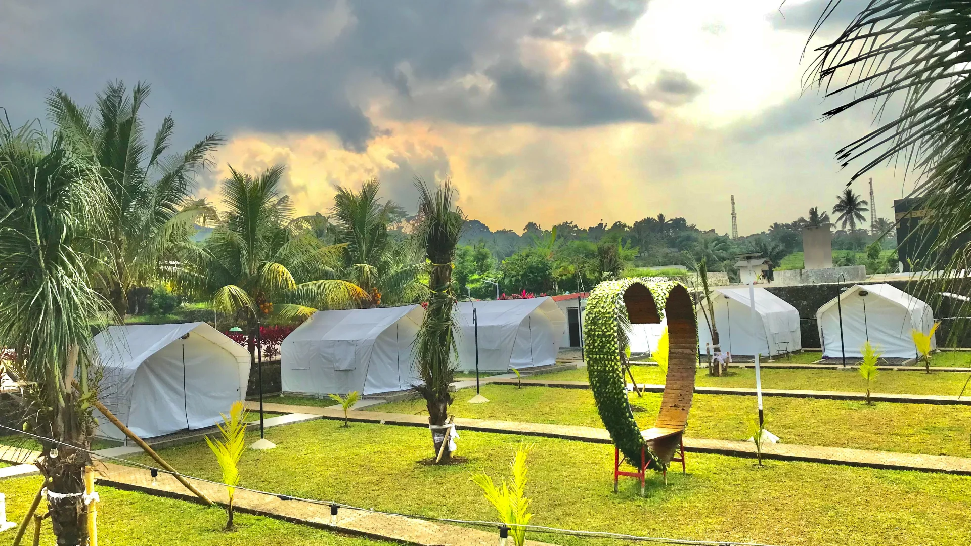 Tempat Rekreasi Lengkap
